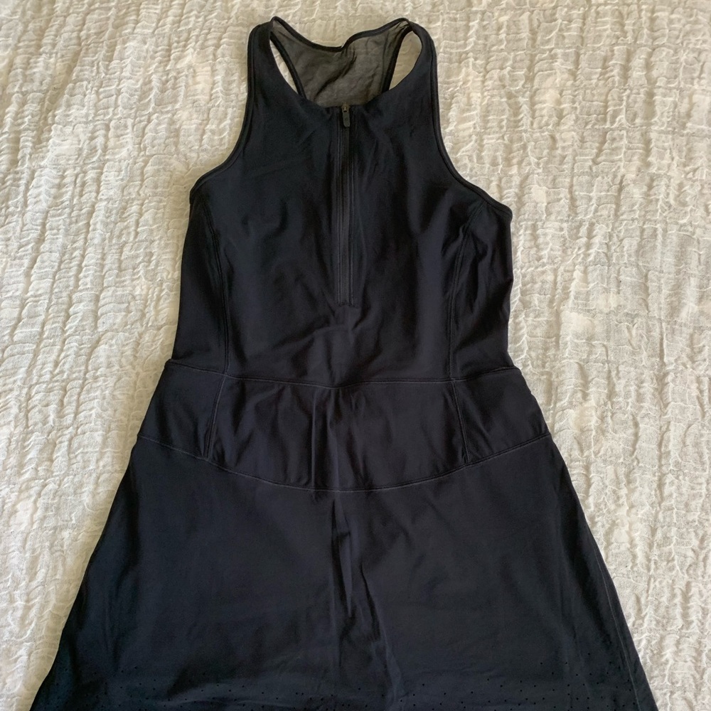 lululemon black tennis dress (skort) size 6 - Picture 1 of 4
